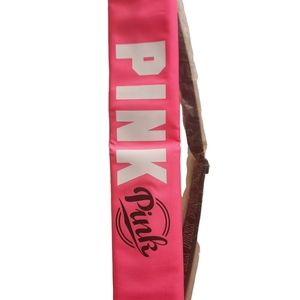 NWT FINAL PRICE VS PINK COOLER Sling Zip Up Bag Limited Edition